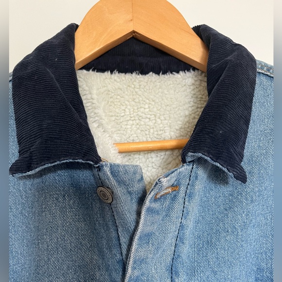 Brandy Melville Sherpa lined jean jacket - Picture 4 of 10